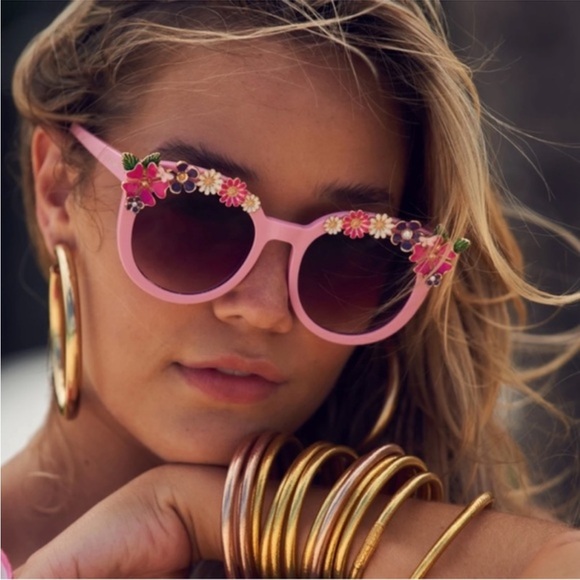 LOVESHACKFANCY Sunglasses ASO Paris Hilton - Picture 1 of 11